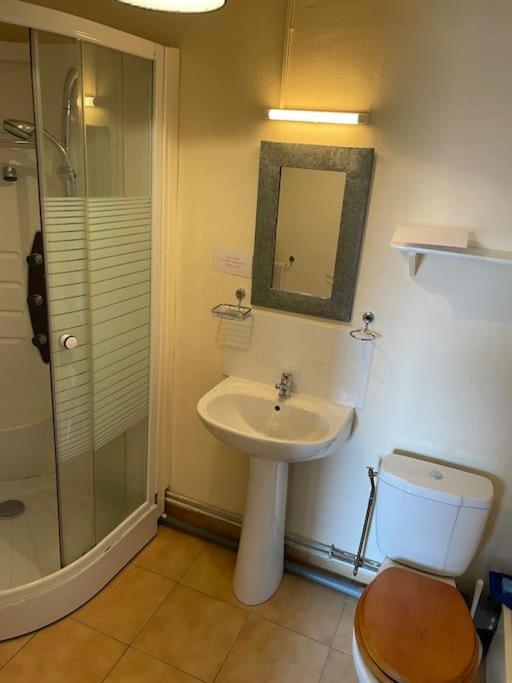 Lovely French Farmhouse With Private Swimming Pool Bourganeuf Eksteriør billede