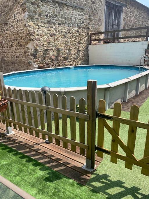 Lovely French Farmhouse With Private Swimming Pool Bourganeuf Eksteriør billede
